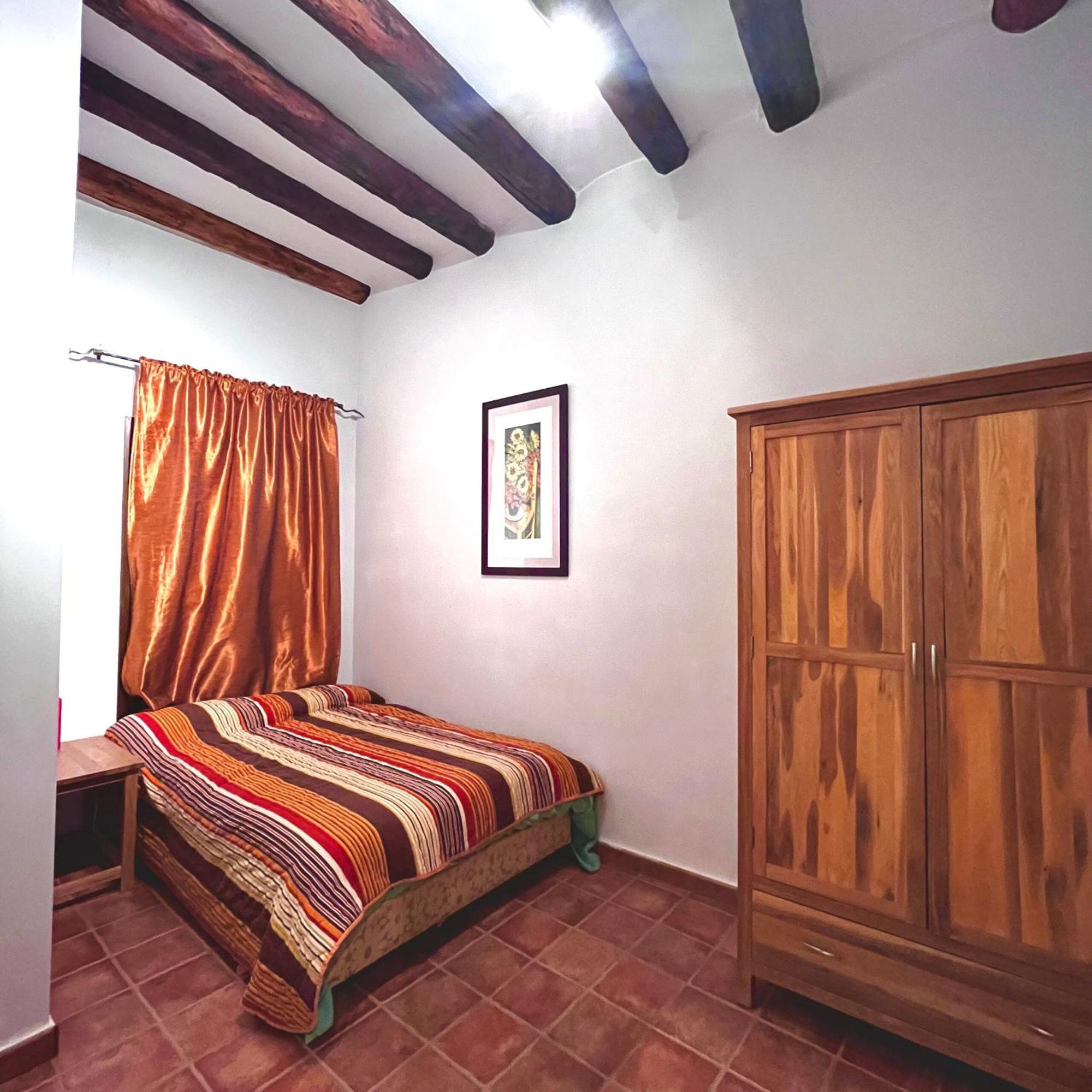 Apartamentos Angelus Plaza Mayor De Graus Exterior photo