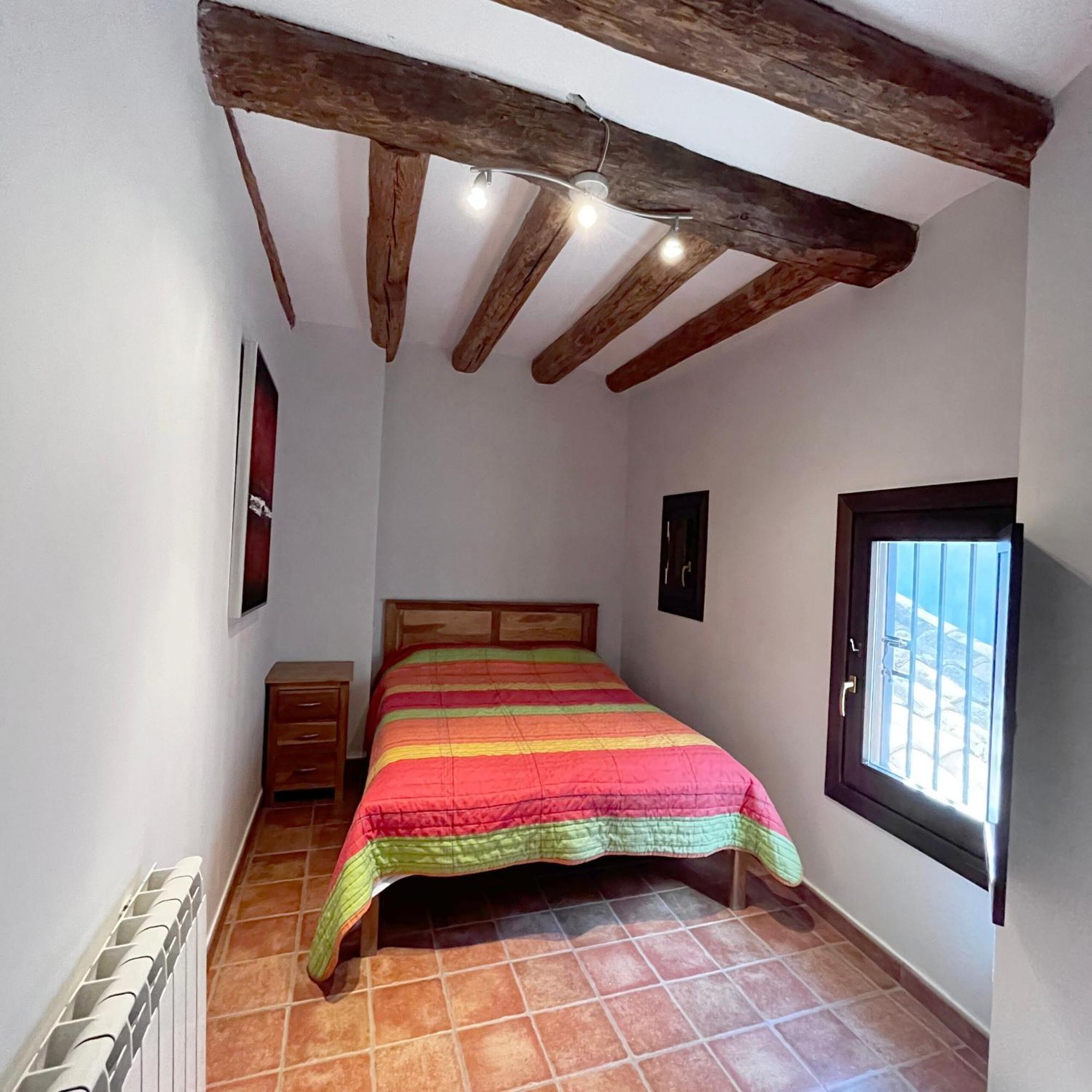 Apartamentos Angelus Plaza Mayor De Graus Exterior photo