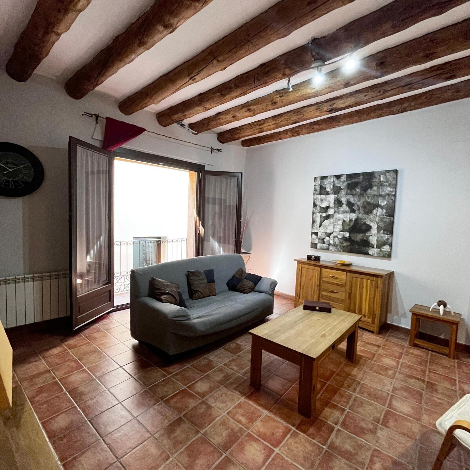 Apartamentos Angelus Plaza Mayor De Graus Exterior photo